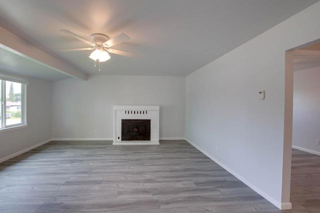 1261 Highland Drive, Hollister CA: https://media.crmls.org/mediaz/2be88129-be71-4440-b18b-57c859327e15.jpg