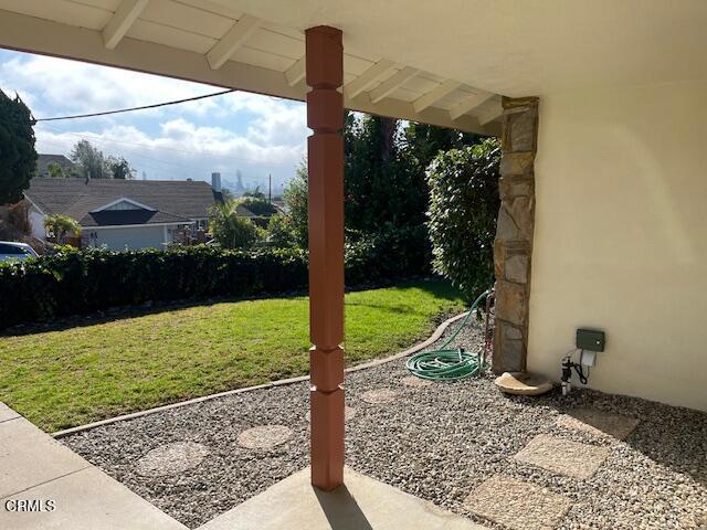 157 N Brookshire Avenue, Ventura CA: https://media.crmls.org/mediaz/2beabd73-034f-4087-b359-8cf18f1e7cad.jpg