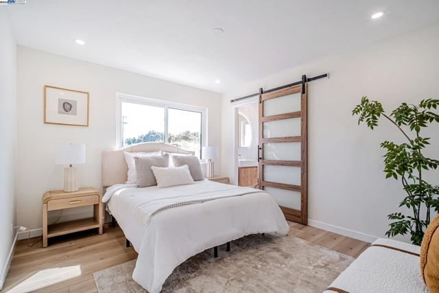 6588 Flanders Dr, Newark CA: https://media.crmls.org/mediaz/2bebfe53-f704-47e8-a691-47fc72bb1a8f.jpg