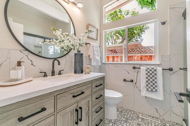 3845 Corina Way, Palo Alto CA: https://media.crmls.org/mediaz/2bec25eb-7d8b-4d46-85b2-0023c390db2c.jpg