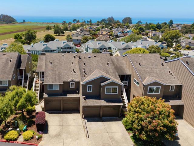 160 Seascape Ridge Drive, Aptos CA: https://media.crmls.org/mediaz/2bedd0e7-518c-4553-bc10-bd4ce734b695.jpg