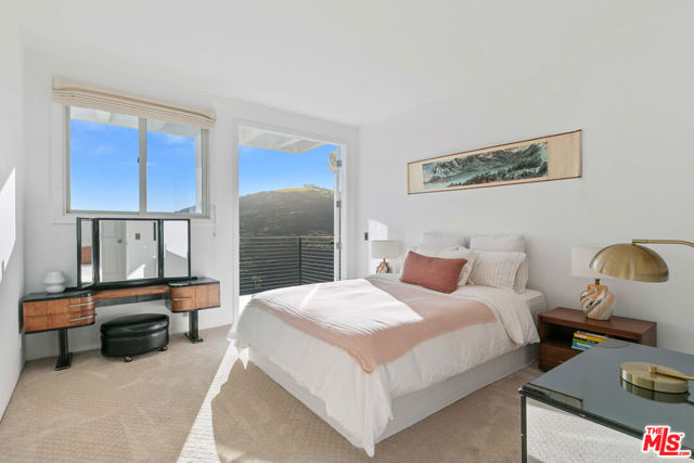 2727 Corral Canyon Road, Malibu CA: https://media.crmls.org/mediaz/2bef0ff2-e5bf-4c23-84ff-b11f2f0d799c.jpg