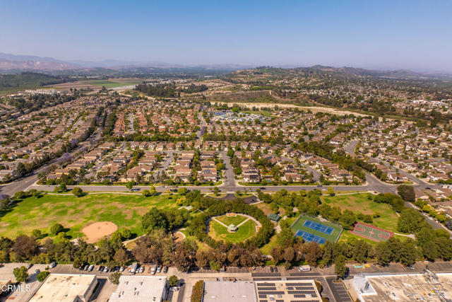 5091 Via Fresco, Camarillo CA: https://media.crmls.org/mediaz/2bf13bf9-ae4d-41ba-9ee7-fe45d1c0b9b7.jpg