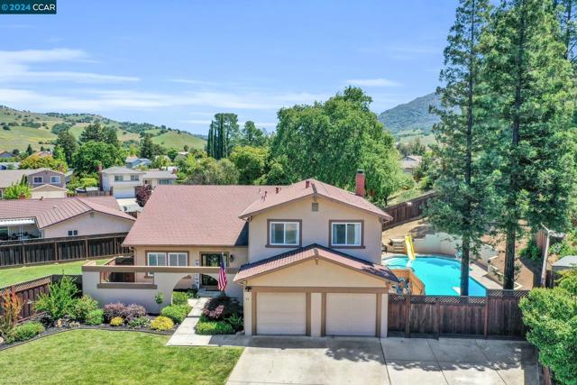 Details for 31 Mt Emory Ct, Clayton, CA 94517