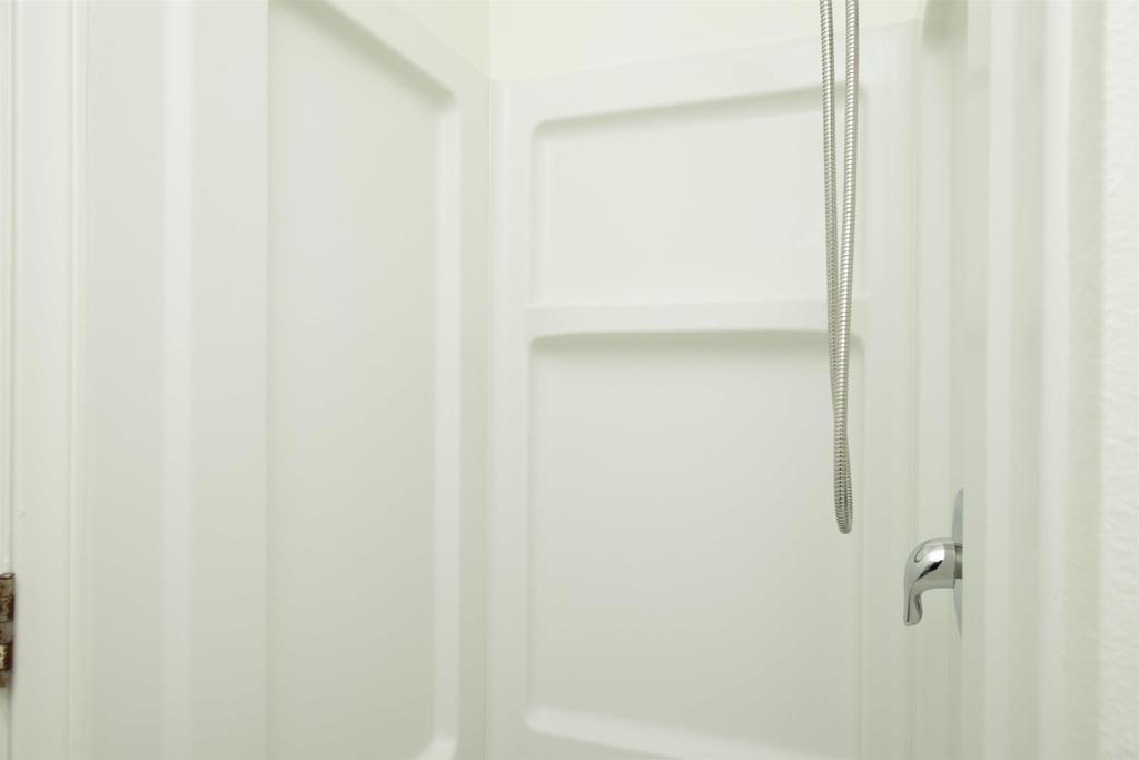 405 Juniper Street - photo 14
