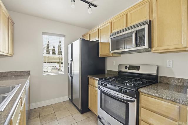 Detail Gallery Image 9 of 17 For 8215 Jade Coast Rd #82,  San Diego,  CA 92126 - 1 Beds | 1 Baths