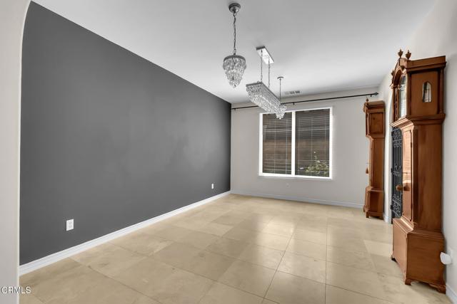 Detail Gallery Image 25 of 64 For 821 Somera Ct, Simi Valley,  CA 93065 - 5 Beds | 4/1 Baths