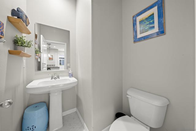 524 Surfbird Lane, Imperial Beach CA: https://media.crmls.org/mediaz/2bf77d93-f212-42b1-a745-d9a4cd3f397e.jpg