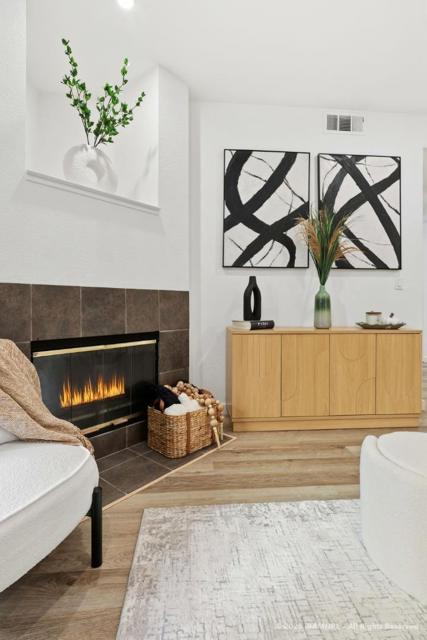 1400 El Camino Real, South San Francisco CA: https://media.crmls.org/mediaz/2bf88d06-5525-483f-bc43-f69f3911412e.jpg