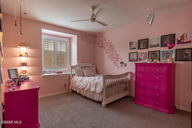3262 Jacinto Court, Simi Valley CA: https://media.crmls.org/mediaz/2bf8ef00-794a-4c3f-8814-5c19448f72b3.jpg