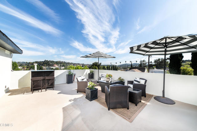 Detail Gallery Image 12 of 36 For 2354 Laverna Ave, Los Angeles,  CA 90041 - 4 Beds | 3/1 Baths