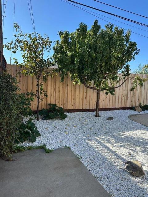 130 E 21st Street, Tracy CA: https://media.crmls.org/mediaz/2bfbc7ce-dac5-4482-bdff-2b9ae41959c0.jpg