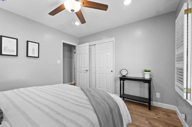 5095 Nottingham Ct, Newark CA: https://media.crmls.org/mediaz/2bfc22cd-bbe0-495b-80dc-84bd0218d3a7.jpg