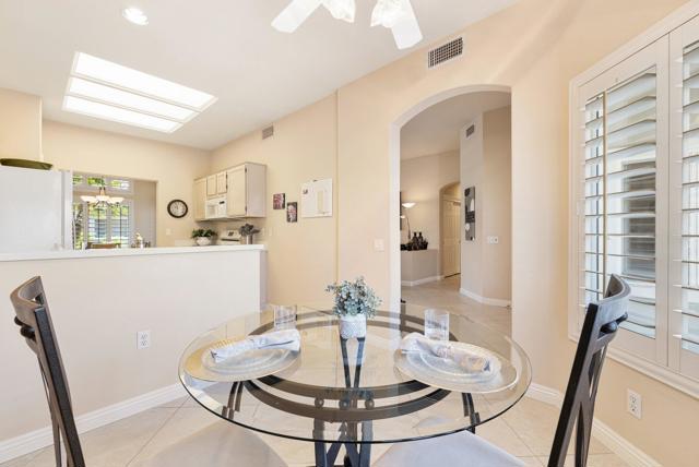 78352 Yucca Blossom Drive, Palm Desert CA: https://media.crmls.org/mediaz/2bfc258b-48fa-41f5-a596-df34b01851c8.jpg