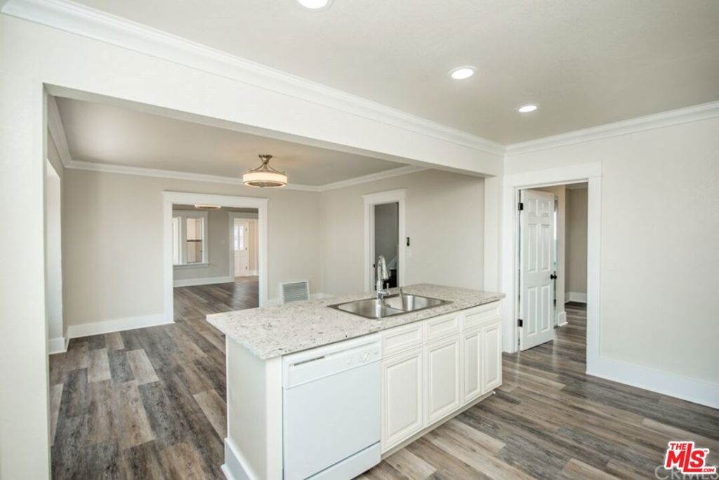 MLS #25608141 image #17