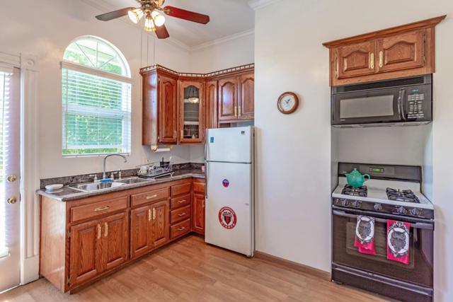 Image 4 of 45 For 2281 15th Street