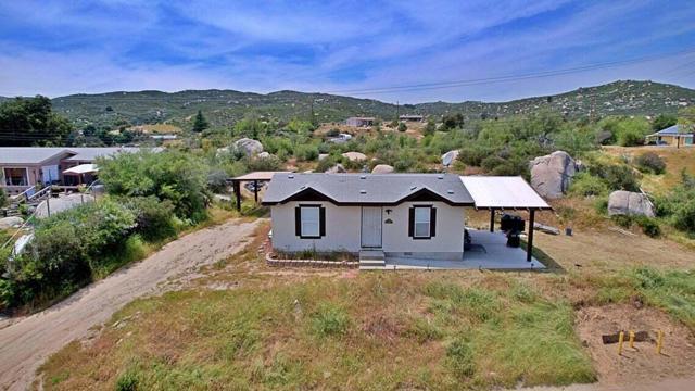 18525 Keyes Drive, Banning CA: https://media.crmls.org/mediaz/2bfed83c-0842-48a6-b0ae-b9eb32cdad2c.jpg