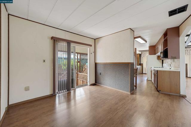 Image 11 of 22 For 244 American Canyon Rd Spc 25