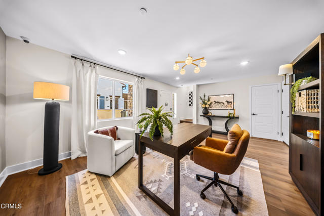 2852 Via Descanso, Camarillo CA: https://media.crmls.org/mediaz/2bff0ce9-465b-46e8-bb15-518f5a8d6144.jpg