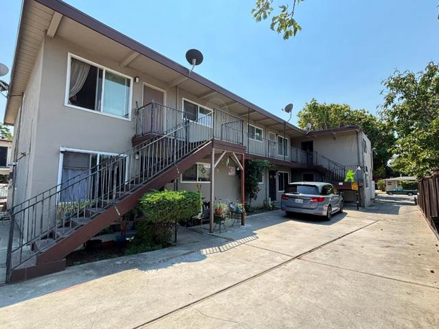 358 N 7th Street, San Jose CA: https://media.crmls.org/mediaz/2bffc6aa-f850-4a39-8343-22ab55564b92.jpg