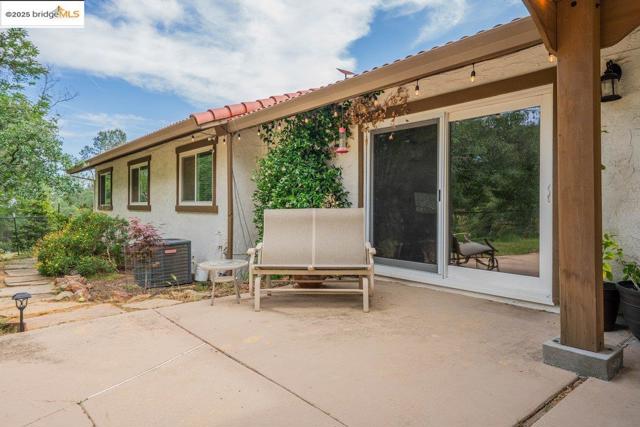 Image 11 of 36 For 15086 Vista Knolls