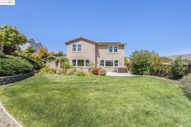 2776 Alves Ranch Rd, Pittsburg CA: https://media.crmls.org/mediaz/2c001970-4cc9-476e-90bf-3fae936c6151.jpg