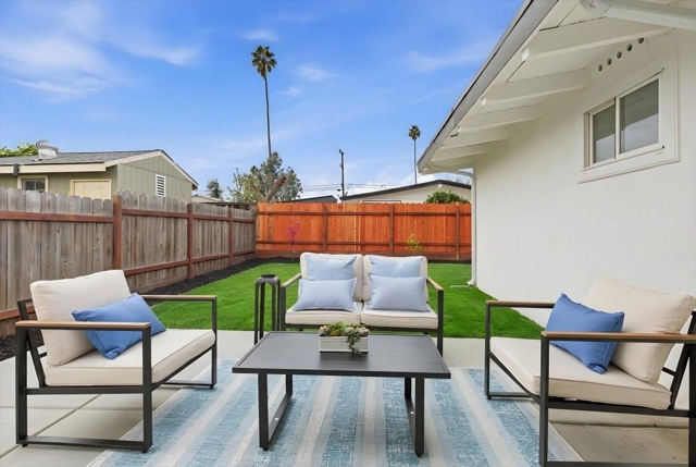 27707 La Porte Ave, Hayward CA: https://media.crmls.org/mediaz/2c00369a-c8f5-482b-8e7f-8cae1e826ca6.jpg