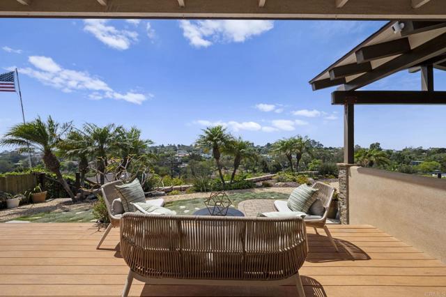Detail Gallery Image 60 of 75 For 6301 Castejon Dr, La Jolla,  CA 92037 - 4 Beds | 3 Baths