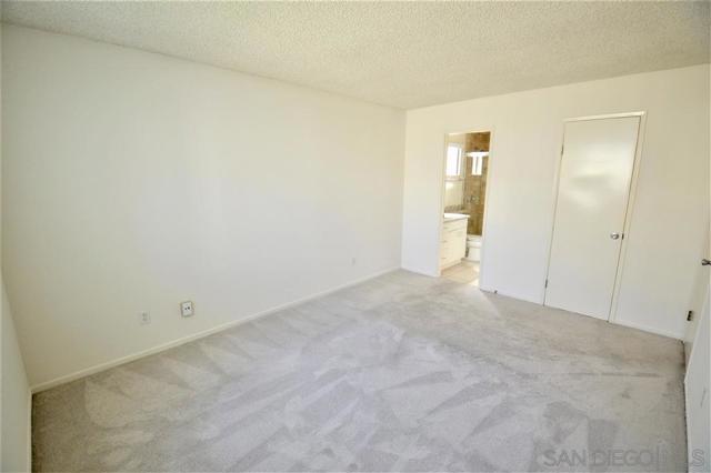 1112 1118 Thomas Avenue, San Diego CA: https://media.crmls.org/mediaz/2c004915-ce3f-4d56-a3c1-b632cb222f10.jpg