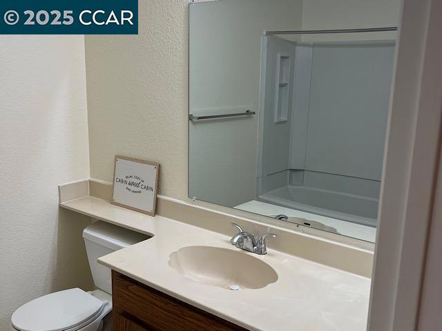 3641 Clayton Rd, Concord CA: https://media.crmls.org/mediaz/2c00dd07-bc5c-41f5-a7d6-7f824d6d1945.jpg