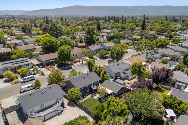3901 Bucknall Road, Campbell CA: https://media.crmls.org/mediaz/2c0162d0-b07c-4e99-b6c5-7cc561354816.jpg