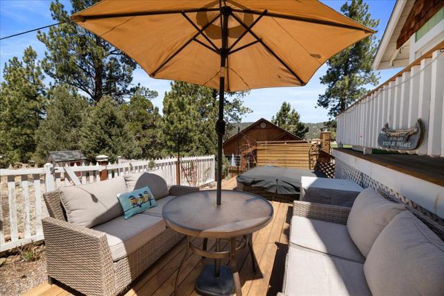 2737 Cedar Lane, Big Bear CA: https://media.crmls.org/mediaz/2c018f4f-d016-437f-aaf6-9e653b38eb5b.jpg