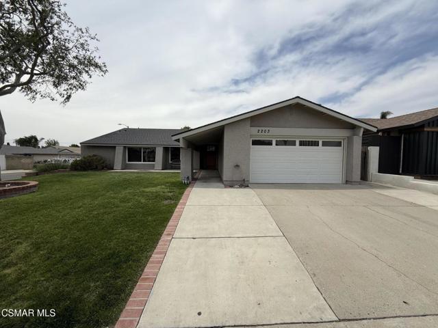 2203 Marter Court, Simi Valley CA: https://media.crmls.org/mediaz/2c01948b-437f-4d88-aa52-c9862564b36e.jpg