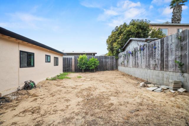 1524 Luxton Street, Seaside CA: https://media.crmls.org/mediaz/2c02f9b1-6a02-4b6d-973a-d949c7e92d1a.jpg