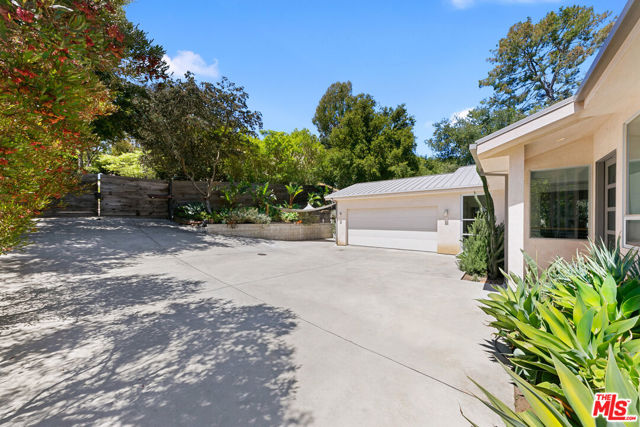 2028 Corral Canyon Road photo 42