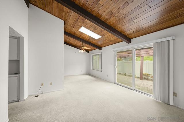 3102 S Granada Ave, Spring Valley CA: https://media.crmls.org/mediaz/2c0386a4-12e3-419e-b340-848495f51416.jpg