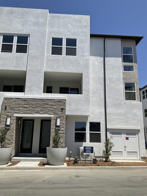 2636 Everly Dr., San Diego CA: https://media.crmls.org/mediaz/2c039562-fc67-4ddd-98a4-79e7a5e727e9.jpg