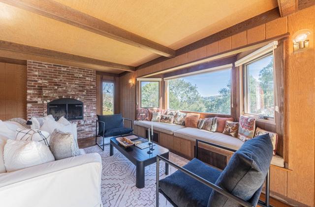 12 Mesa Del Sol, Salinas CA: https://media.crmls.org/mediaz/2c03a329-dcdf-4d3b-beb0-81468da8ff66.jpg