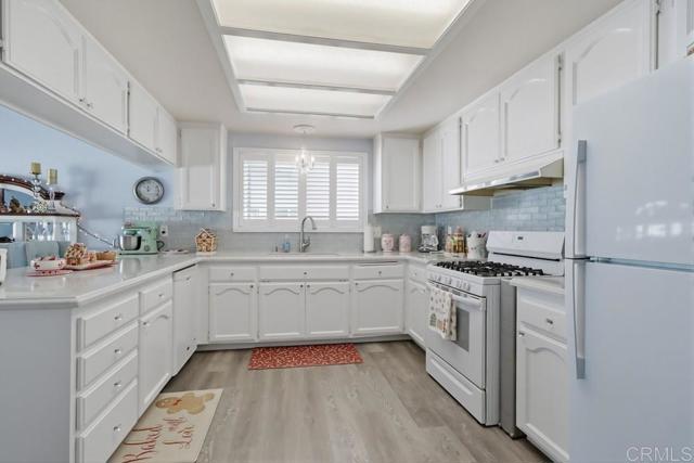 Detail Gallery Image 17 of 54 For 2674 Buena Vista Ave, Lemon Grove,  CA 91945 - 3 Beds | 2 Baths