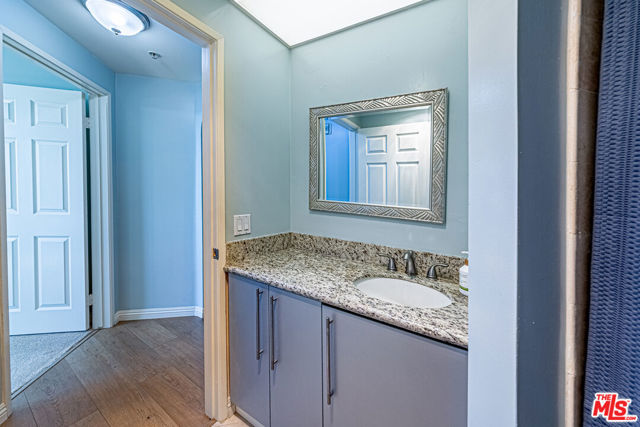 620 S Gramercy Place, Los Angeles CA: https://media.crmls.org/mediaz/2c05df28-5832-4317-968e-7be0b5817fb4.jpg