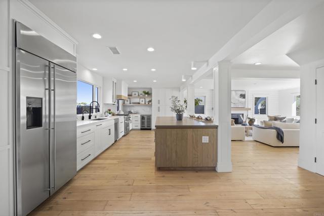 24611 Spadra Ln, Mission Viejo CA: https://media.crmls.org/mediaz/2c0630df-538b-4794-ada0-b4763ab81016.jpg