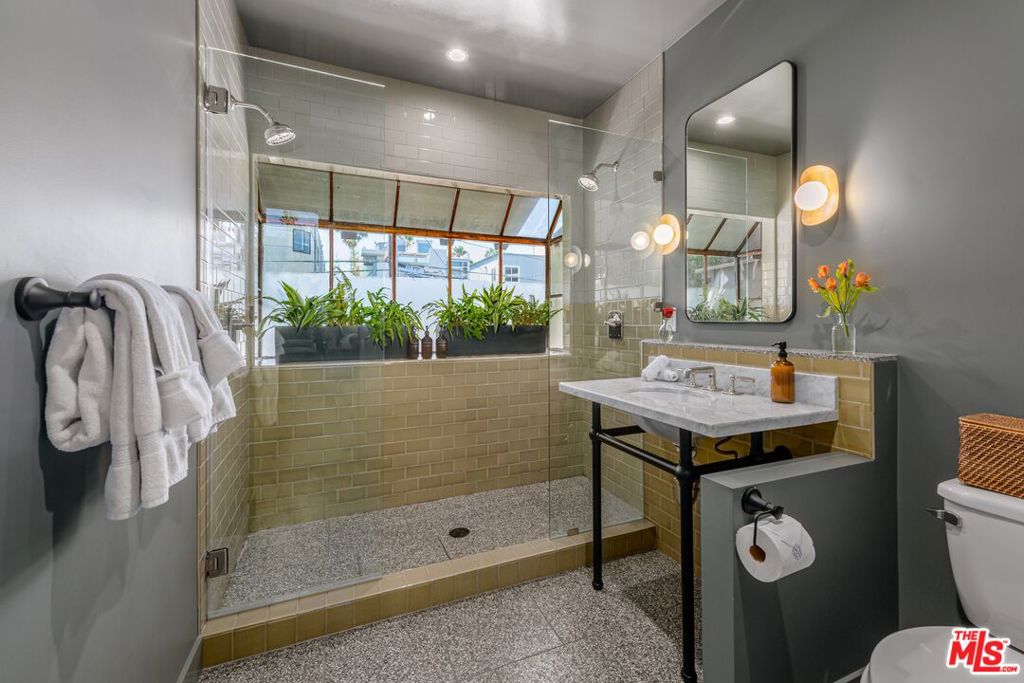 MLS #26983615 image #19