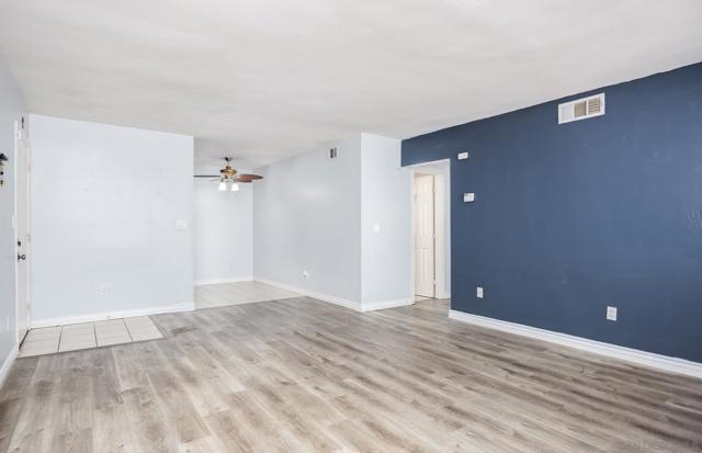 1386 E Madison Ave, El Cajon CA: https://media.crmls.org/mediaz/2c06ec72-3929-4292-b340-1cb0293f223b.jpg