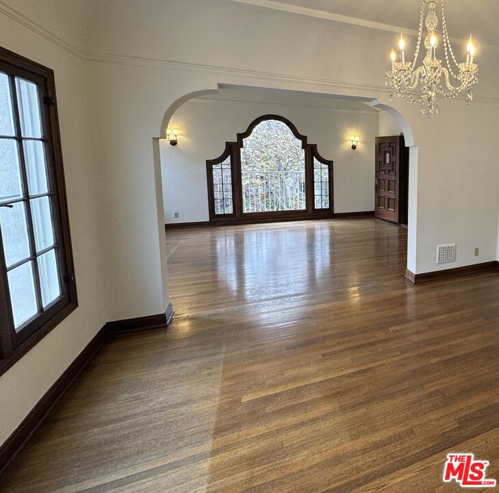 MLS #25620091 image #5