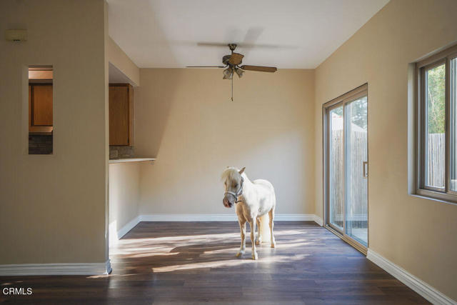 2321 Pima Lane, Ventura CA: https://media.crmls.org/mediaz/2c089004-27da-48fd-ab3e-e102fd2397af.jpg