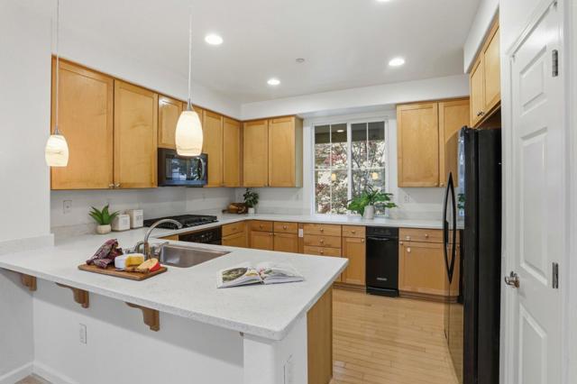 745 Mente Linda Loop, Milpitas CA: https://media.crmls.org/mediaz/2c08da93-8fb2-43aa-8608-90ef338a7773.jpg