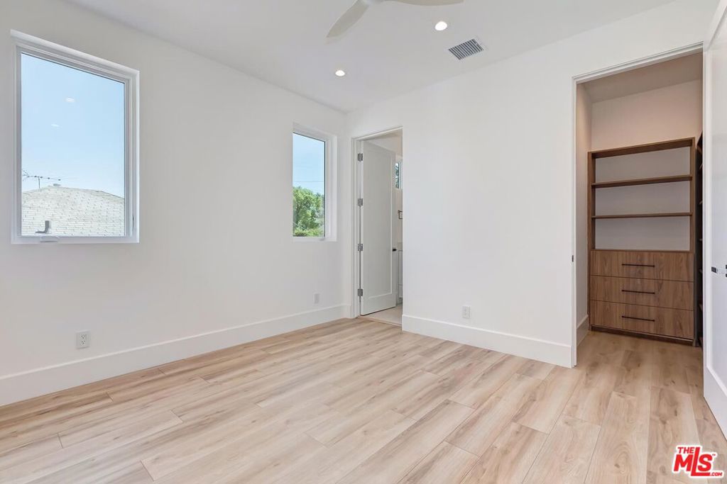 MLS #26857329 image #41