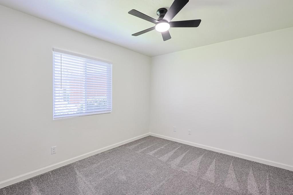 MLS #250032603SD image #22