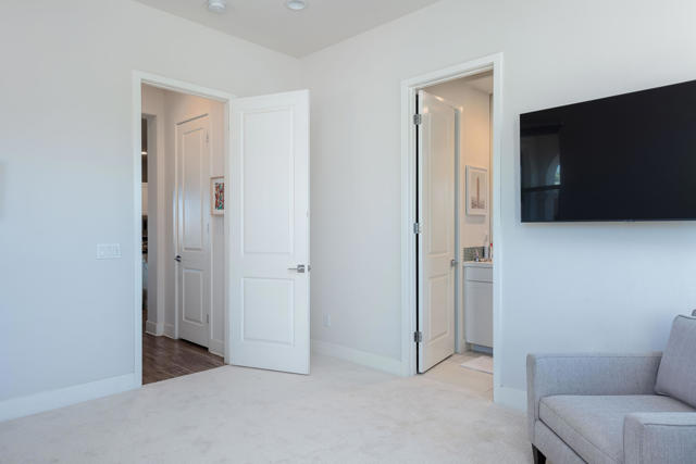 74292 Zeppelin Drive, Palm Desert CA: https://media.crmls.org/mediaz/2c0a74a2-d895-4c6e-b7b0-1430ce1a63b7.jpg