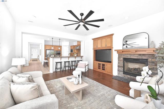 Image 13 of 45 For 5564 Stockton Loop